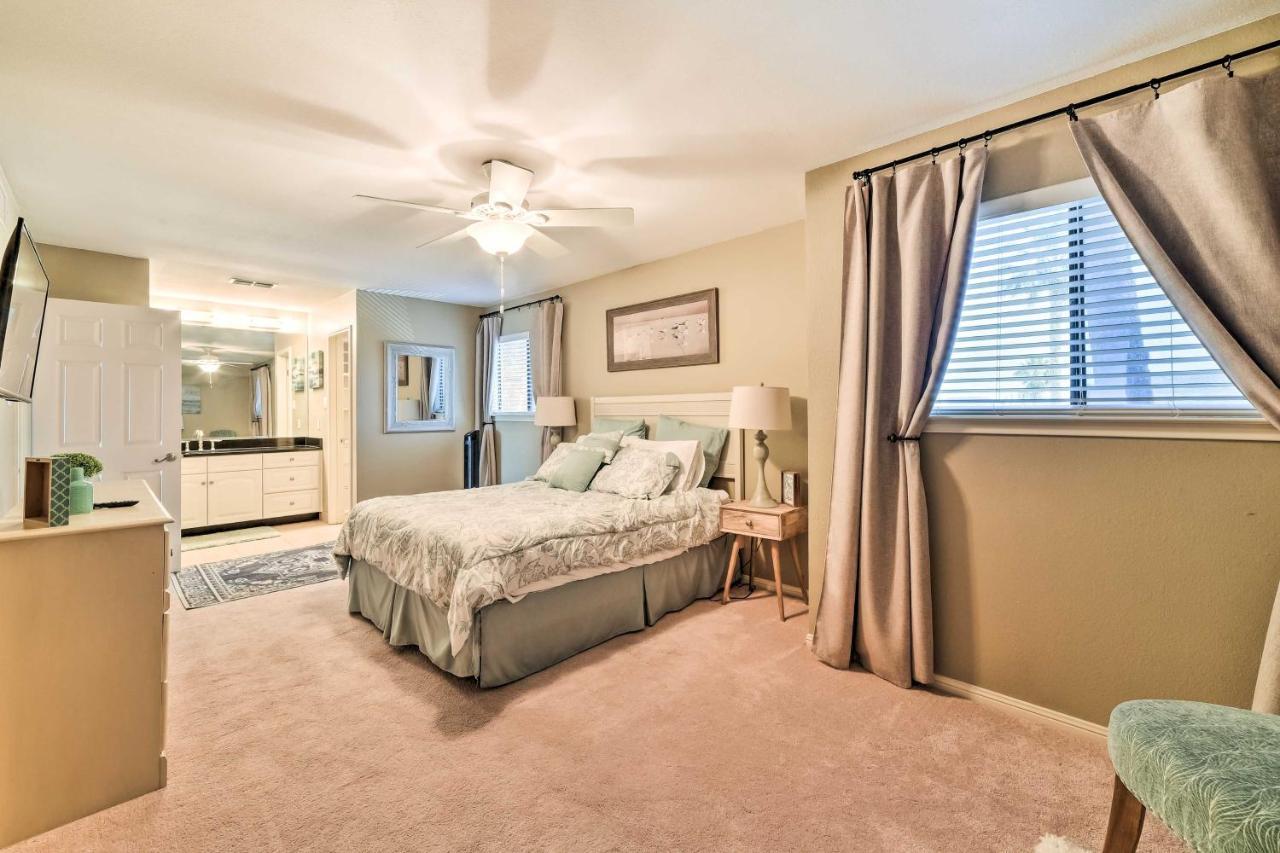 Bright And Breezy Condo, 2 Mi To Whitecap Beach! Corpus Christi Eksteriør billede