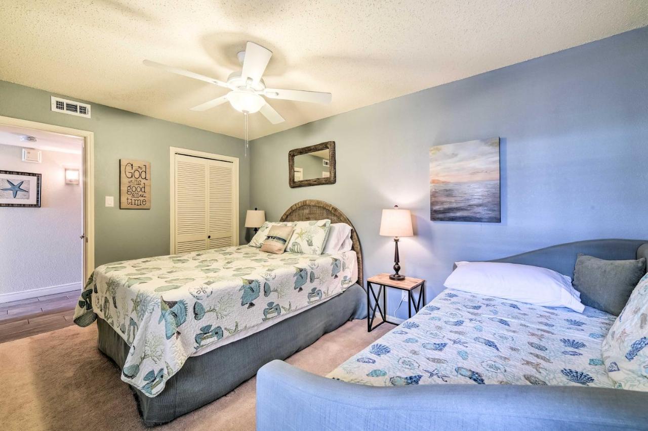 Bright And Breezy Condo, 2 Mi To Whitecap Beach! Corpus Christi Eksteriør billede